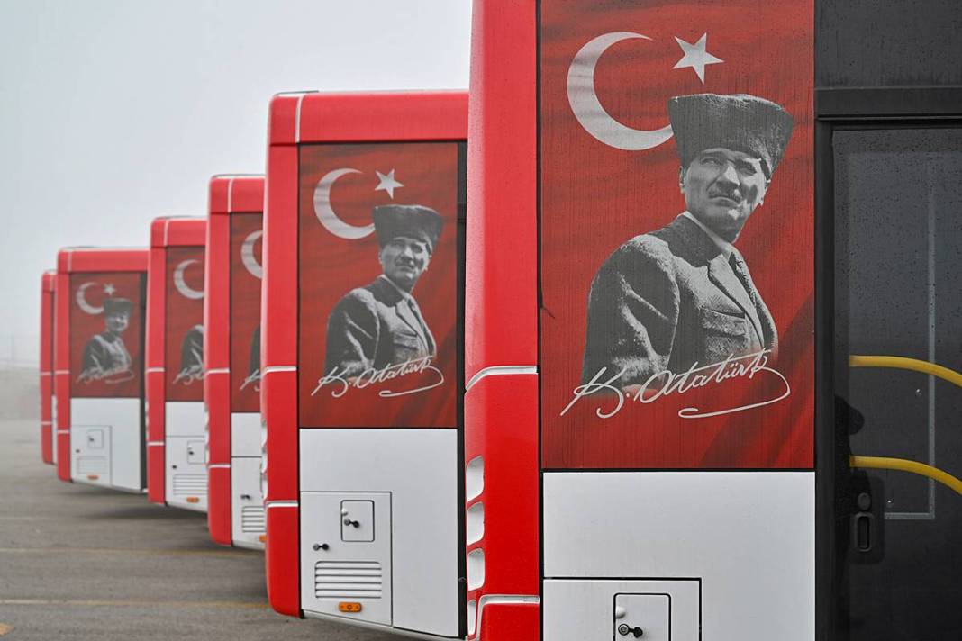 Durakta bekleme süreleri azalıyor: Yeni EGO otobüsleri göreve başladı 16